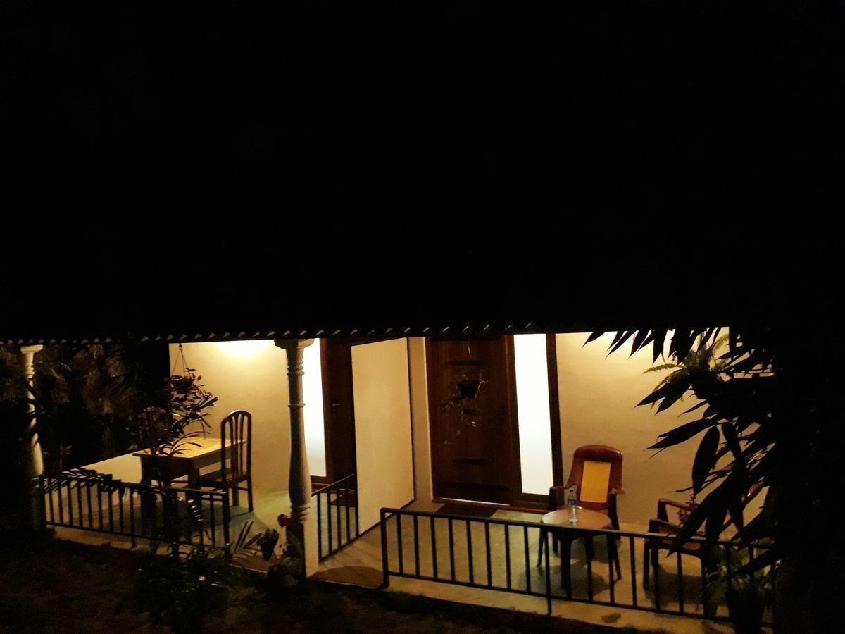 Akila Holiday Resort Хабарана Екстер'єр фото
