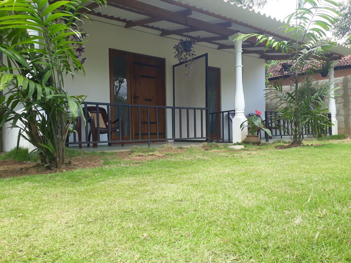 Akila Holiday Resort Хабарана Екстер'єр фото